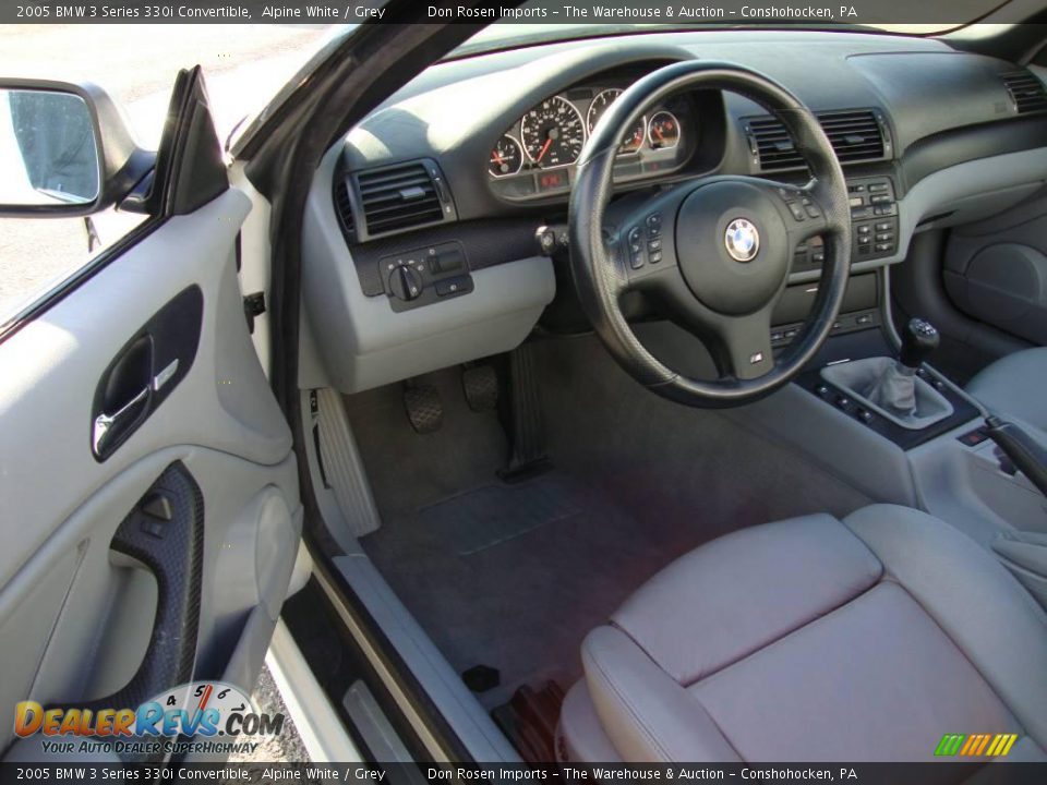 2005 BMW 3 Series 330i Convertible Alpine White / Grey Photo #12