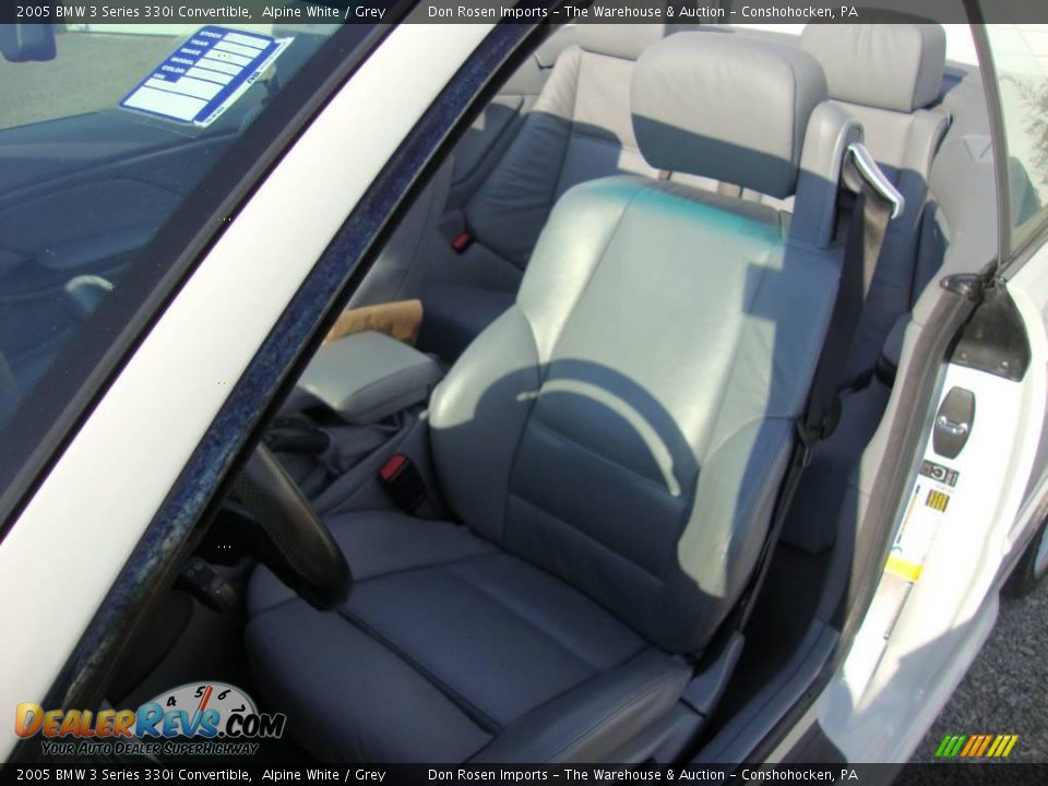 2005 BMW 3 Series 330i Convertible Alpine White / Grey Photo #15