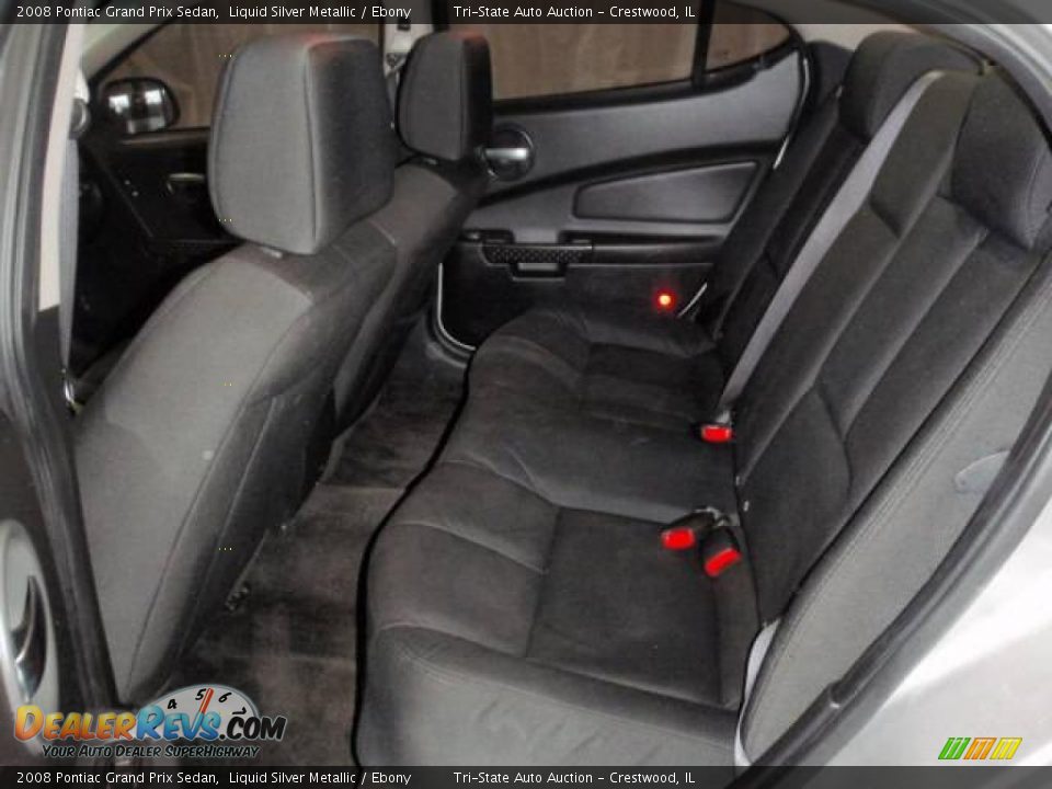 2008 Pontiac Grand Prix Sedan Liquid Silver Metallic / Ebony Photo #7