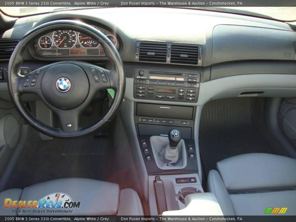 2005 BMW 3 Series 330i Convertible Alpine White / Grey Photo #24