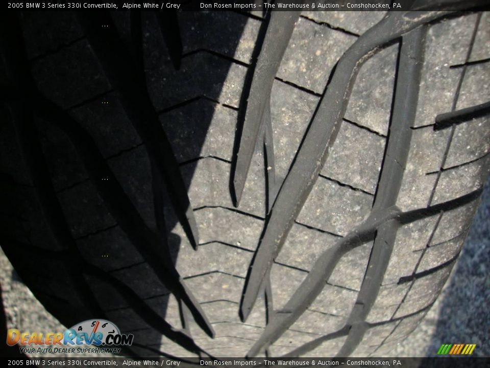 2005 BMW 3 Series 330i Convertible Alpine White / Grey Photo #27