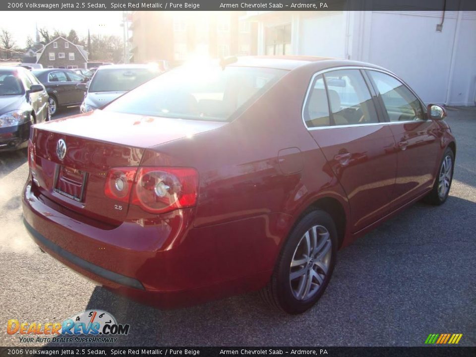 2006 Volkswagen Jetta 2.5 Sedan Spice Red Metallic / Pure Beige Photo #7
