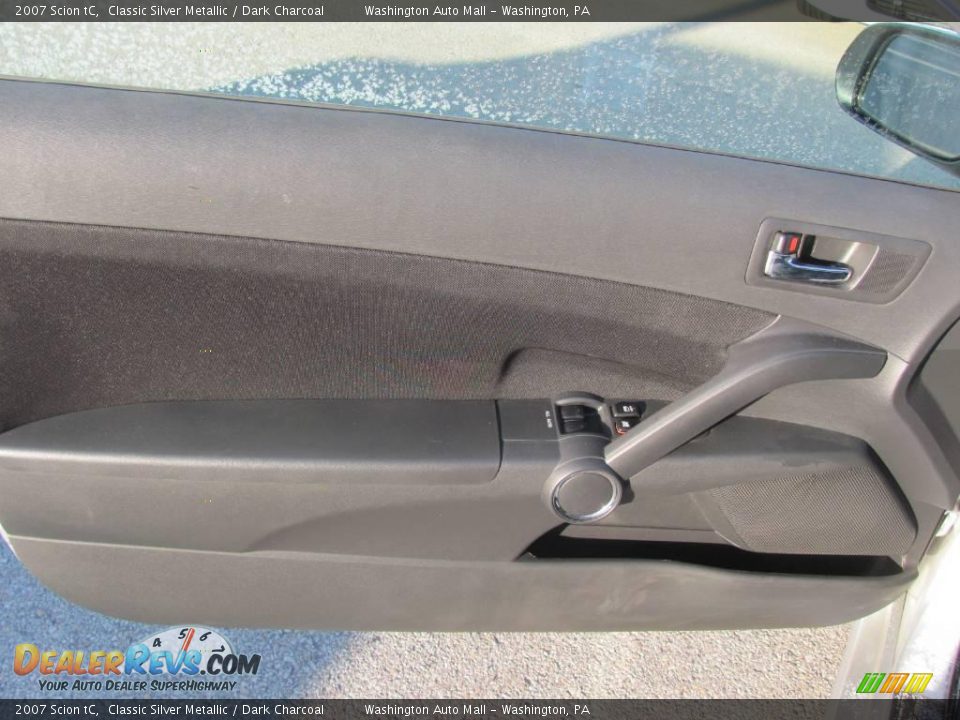 2007 Scion tC Classic Silver Metallic / Dark Charcoal Photo #9