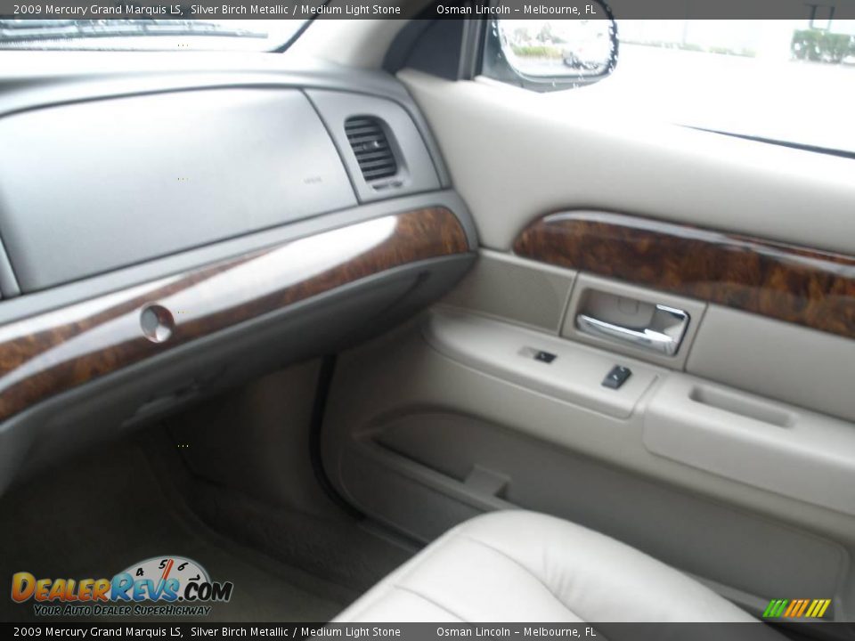 2009 Mercury Grand Marquis LS Silver Birch Metallic / Medium Light Stone Photo #22