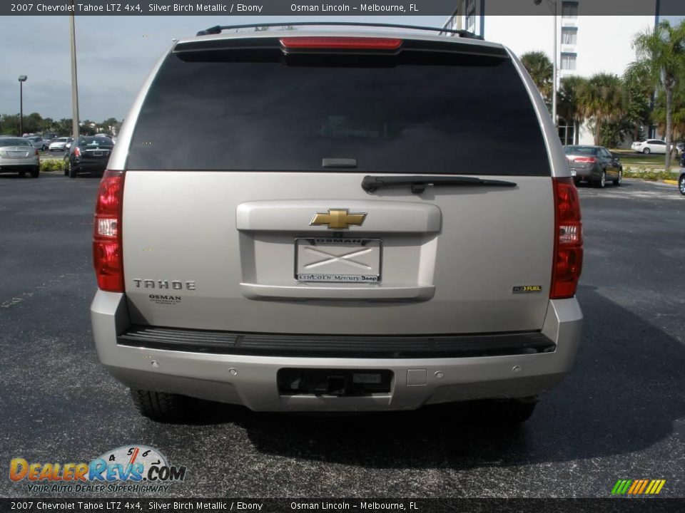 2007 Chevrolet Tahoe LTZ 4x4 Silver Birch Metallic / Ebony Photo #4