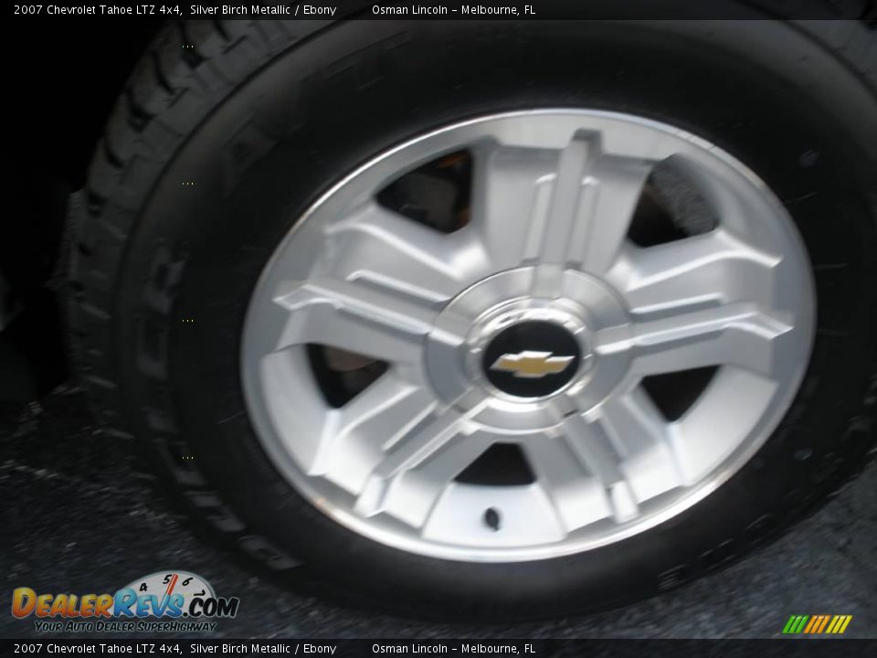 2007 Chevrolet Tahoe LTZ 4x4 Silver Birch Metallic / Ebony Photo #6
