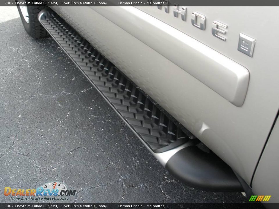 2007 Chevrolet Tahoe LTZ 4x4 Silver Birch Metallic / Ebony Photo #8