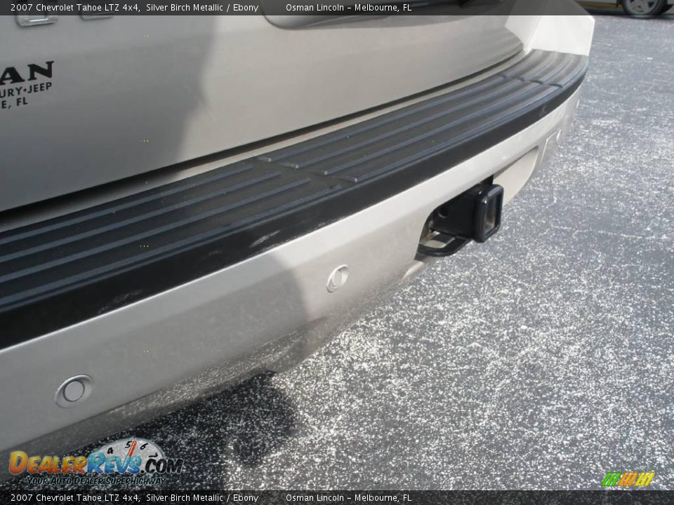 2007 Chevrolet Tahoe LTZ 4x4 Silver Birch Metallic / Ebony Photo #9