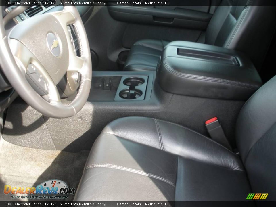 2007 Chevrolet Tahoe LTZ 4x4 Silver Birch Metallic / Ebony Photo #12