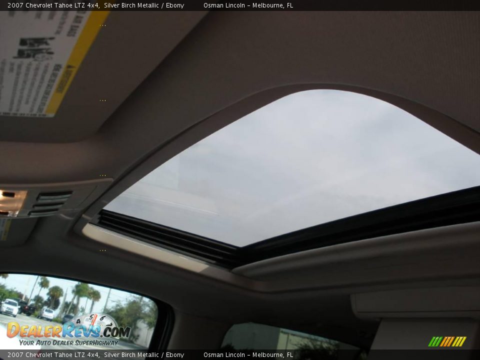 2007 Chevrolet Tahoe LTZ 4x4 Silver Birch Metallic / Ebony Photo #18