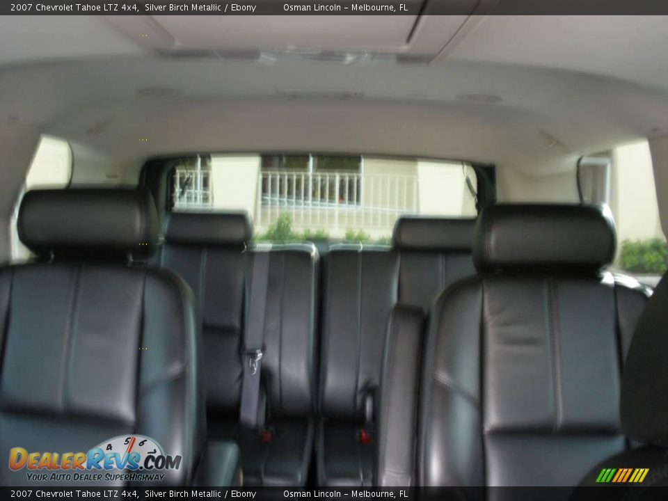2007 Chevrolet Tahoe LTZ 4x4 Silver Birch Metallic / Ebony Photo #25