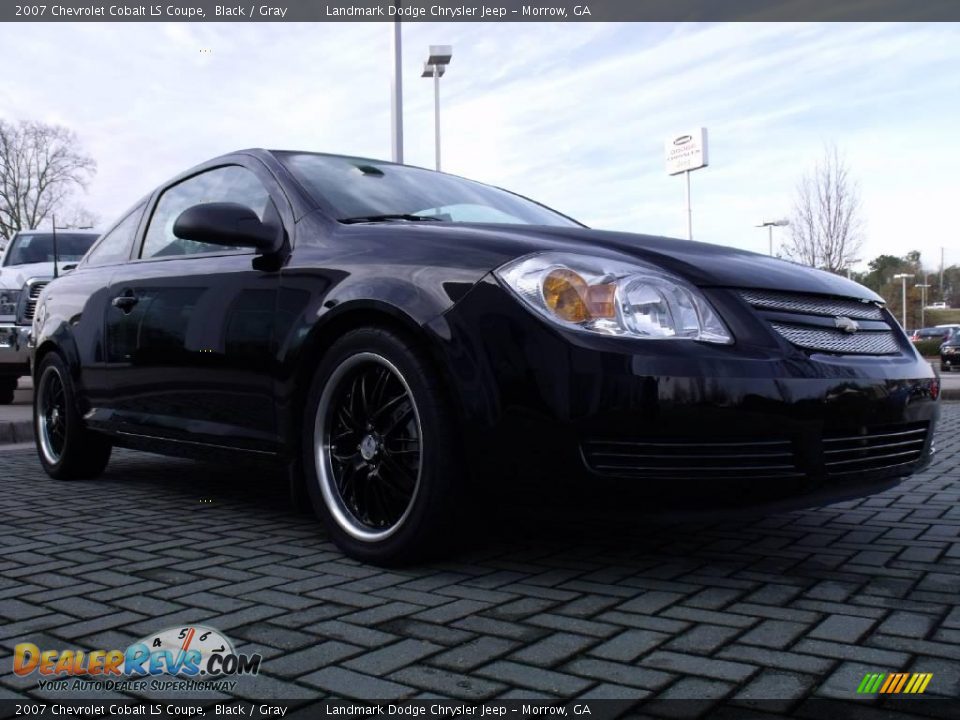 2007 Chevrolet Cobalt LS Coupe Black / Gray Photo #7