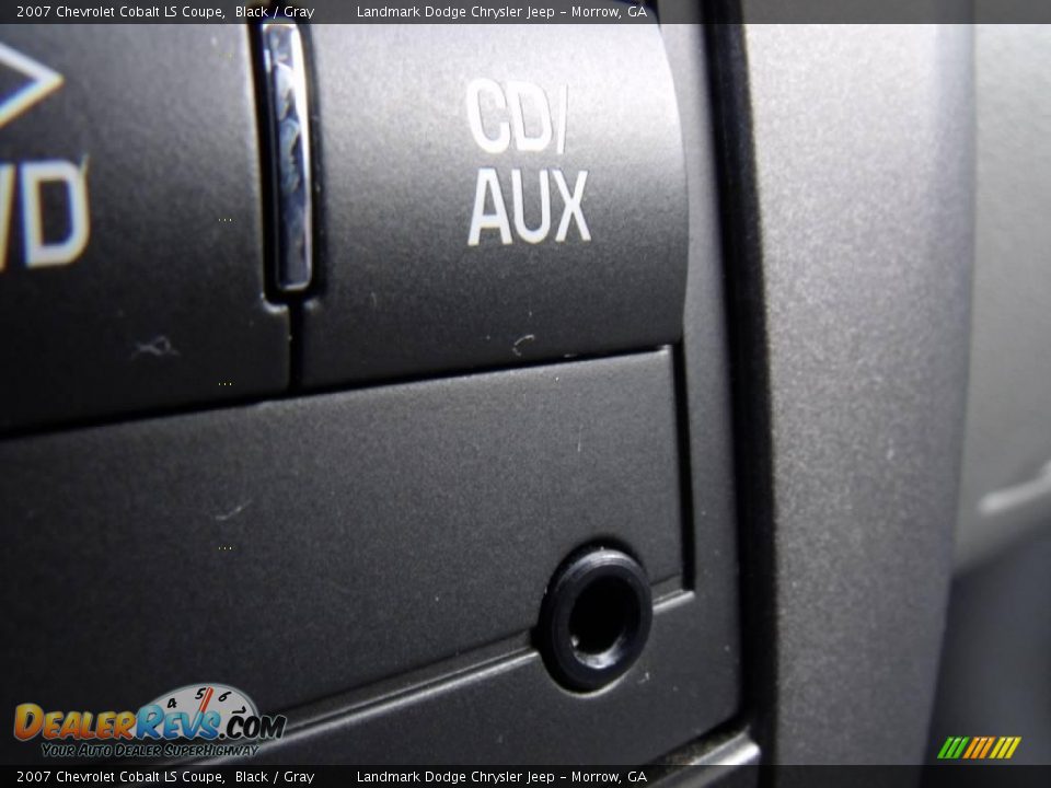 2007 Chevrolet Cobalt LS Coupe Black / Gray Photo #20