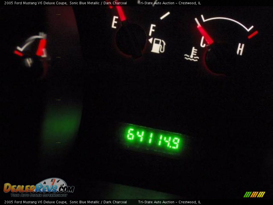 2005 Ford Mustang V6 Deluxe Coupe Sonic Blue Metallic / Dark Charcoal Photo #9