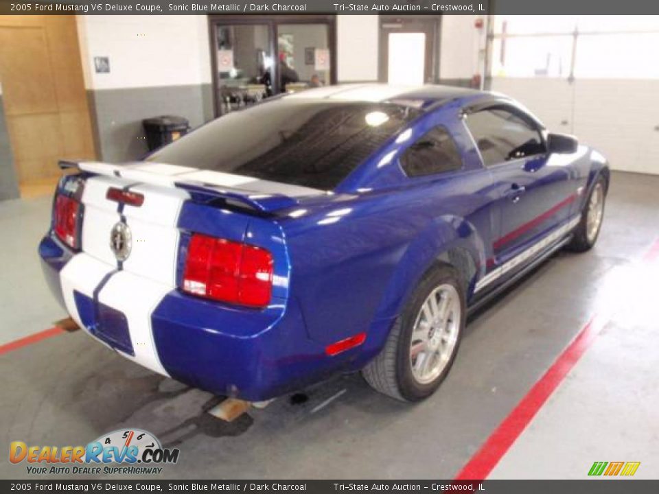 2005 Ford Mustang V6 Deluxe Coupe Sonic Blue Metallic / Dark Charcoal Photo #19
