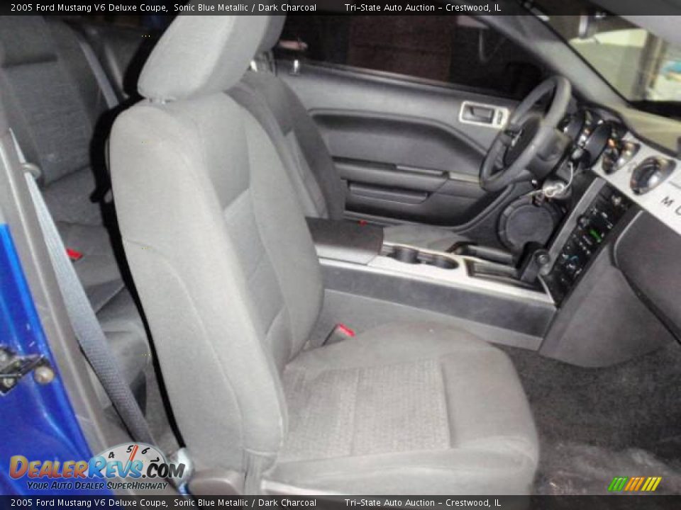 2005 Ford Mustang V6 Deluxe Coupe Sonic Blue Metallic / Dark Charcoal Photo #22