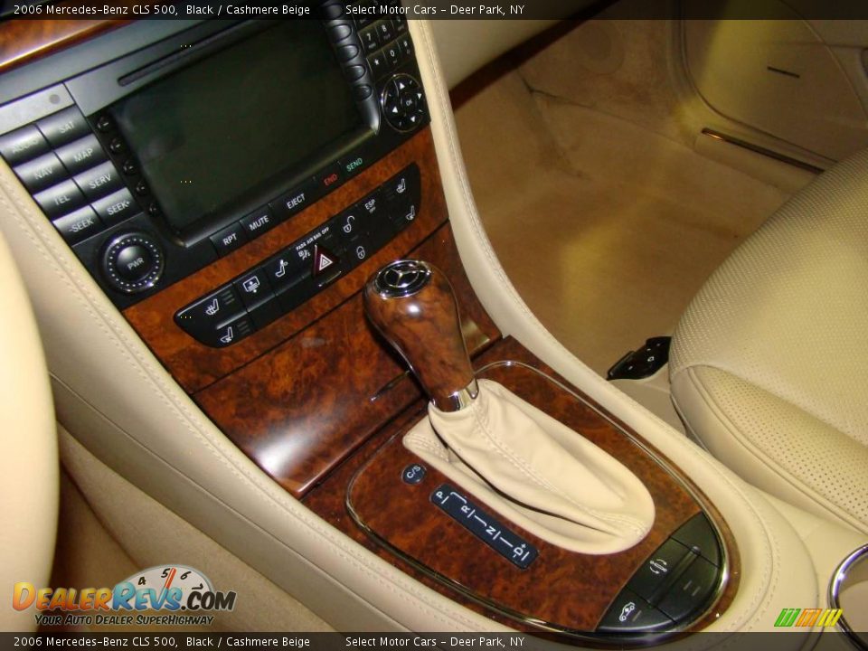 2006 Mercedes-Benz CLS 500 Black / Cashmere Beige Photo #11