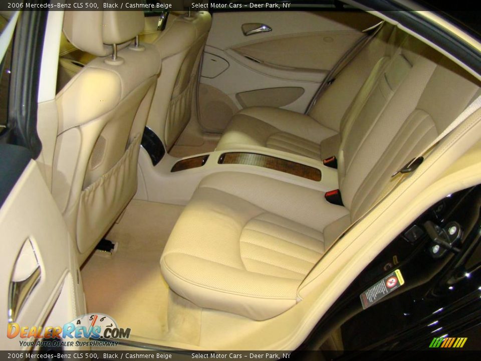 2006 Mercedes-Benz CLS 500 Black / Cashmere Beige Photo #12