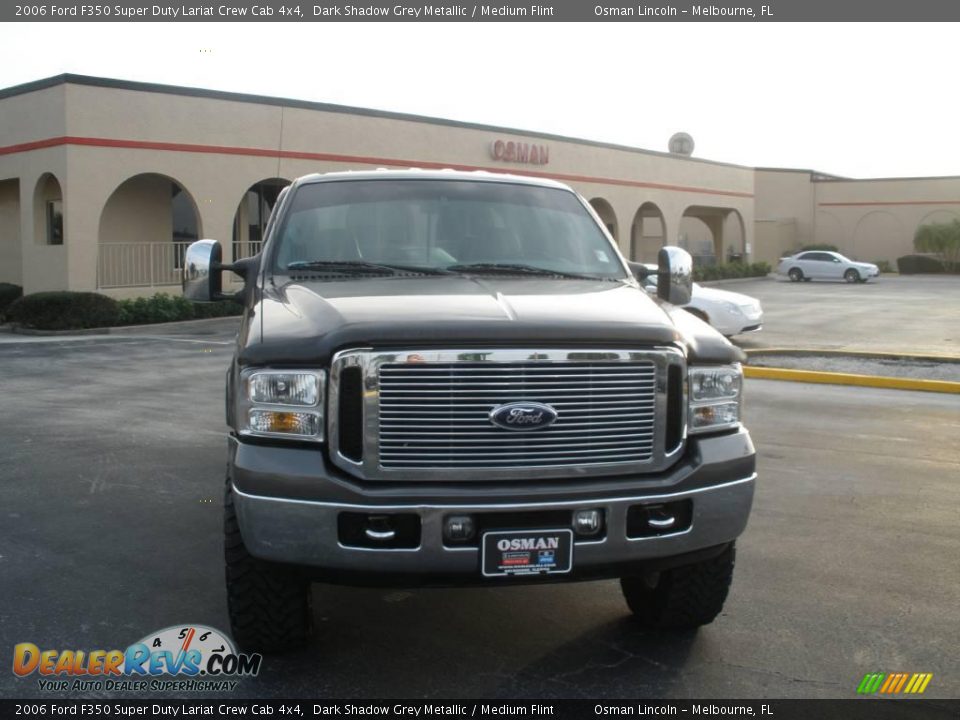 2006 Ford F350 Super Duty Lariat Crew Cab 4x4 Dark Shadow Grey Metallic / Medium Flint Photo #2