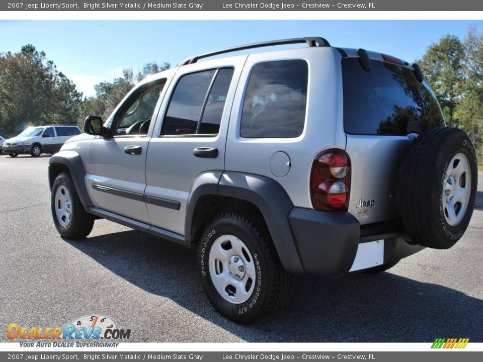 2007 Jeep Liberty Sport Bright Silver Metallic / Medium Slate Gray Photo #3