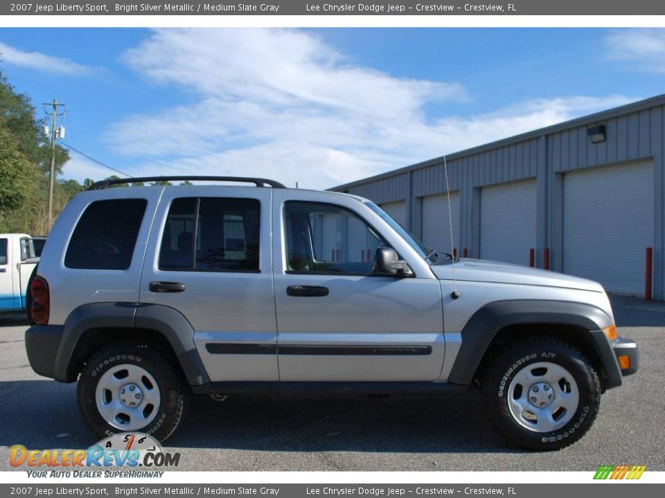 2007 Jeep Liberty Sport Bright Silver Metallic / Medium Slate Gray Photo #6
