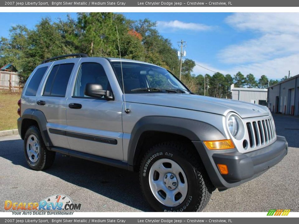 2007 Jeep Liberty Sport Bright Silver Metallic / Medium Slate Gray Photo #7