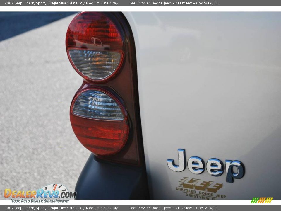 2007 Jeep Liberty Sport Bright Silver Metallic / Medium Slate Gray Photo #10