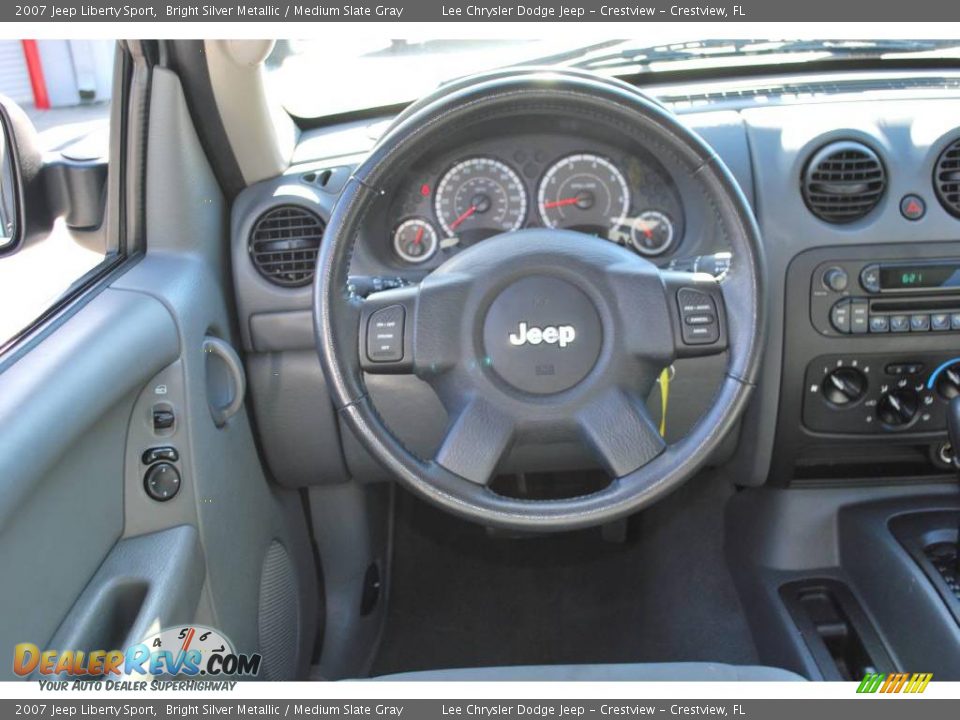 2007 Jeep Liberty Sport Bright Silver Metallic / Medium Slate Gray Photo #19