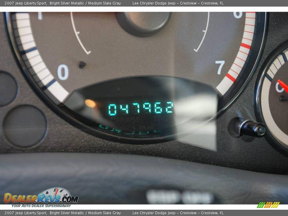 2007 Jeep Liberty Sport Bright Silver Metallic / Medium Slate Gray Photo #29