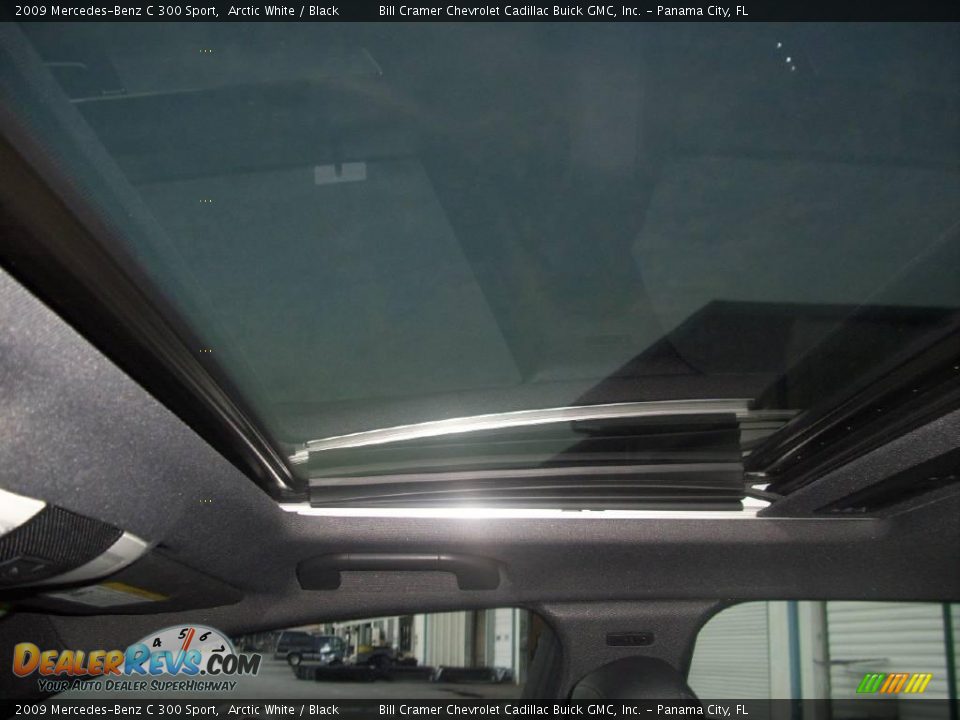 2009 Mercedes-Benz C 300 Sport Arctic White / Black Photo #17