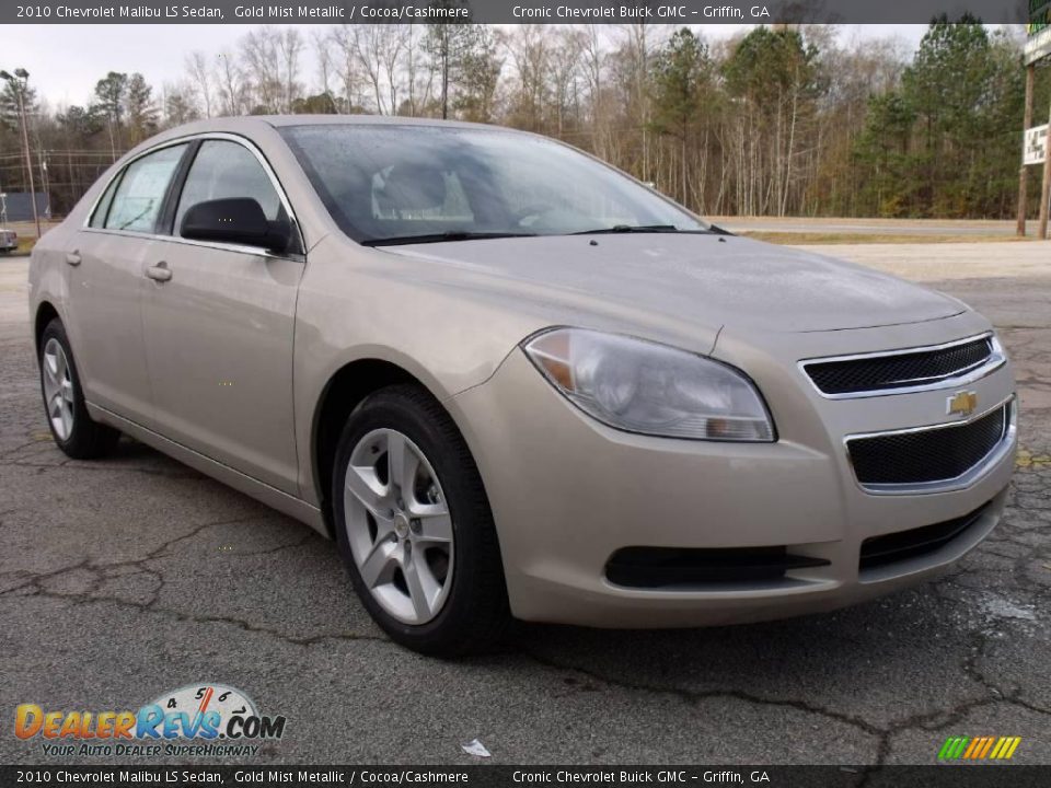 2010 Chevrolet Malibu LS Sedan Gold Mist Metallic / Cocoa/Cashmere Photo #7
