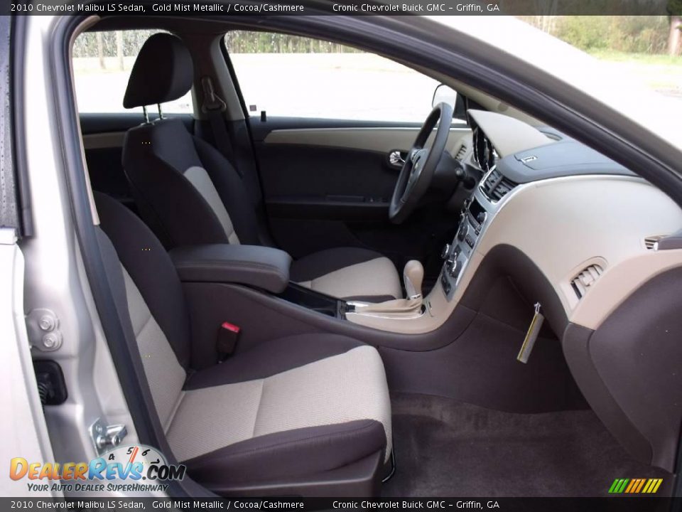 2010 Chevrolet Malibu LS Sedan Gold Mist Metallic / Cocoa/Cashmere Photo #13