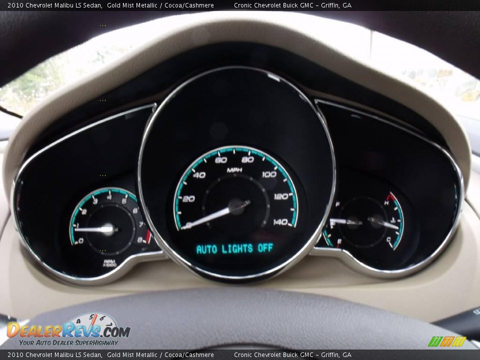 2010 Chevrolet Malibu LS Sedan Gold Mist Metallic / Cocoa/Cashmere Photo #16