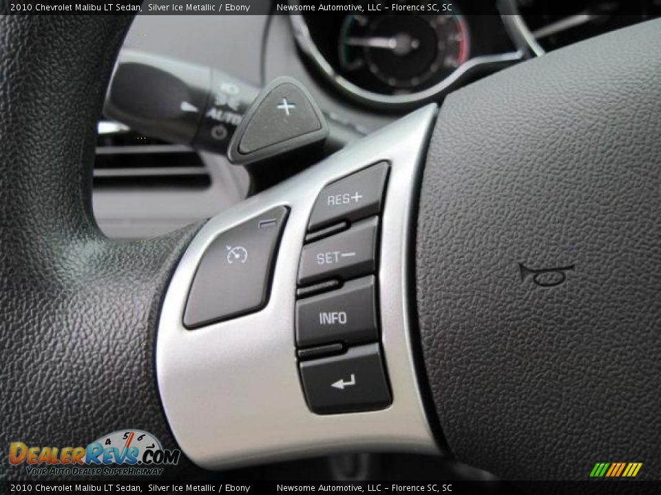 2010 Chevrolet Malibu LT Sedan Silver Ice Metallic / Ebony Photo #7