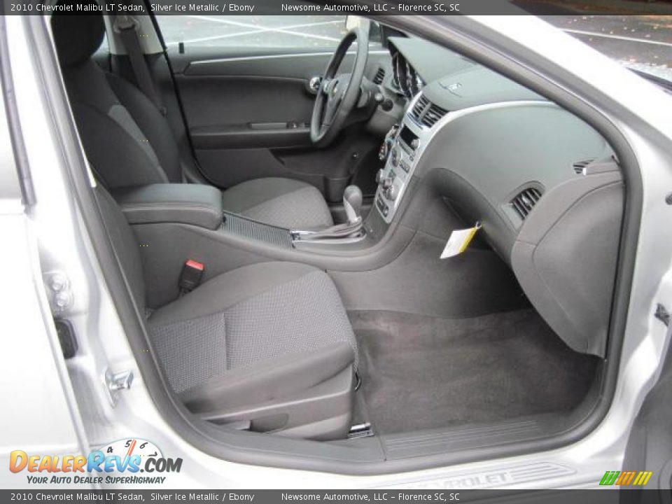 2010 Chevrolet Malibu LT Sedan Silver Ice Metallic / Ebony Photo #10