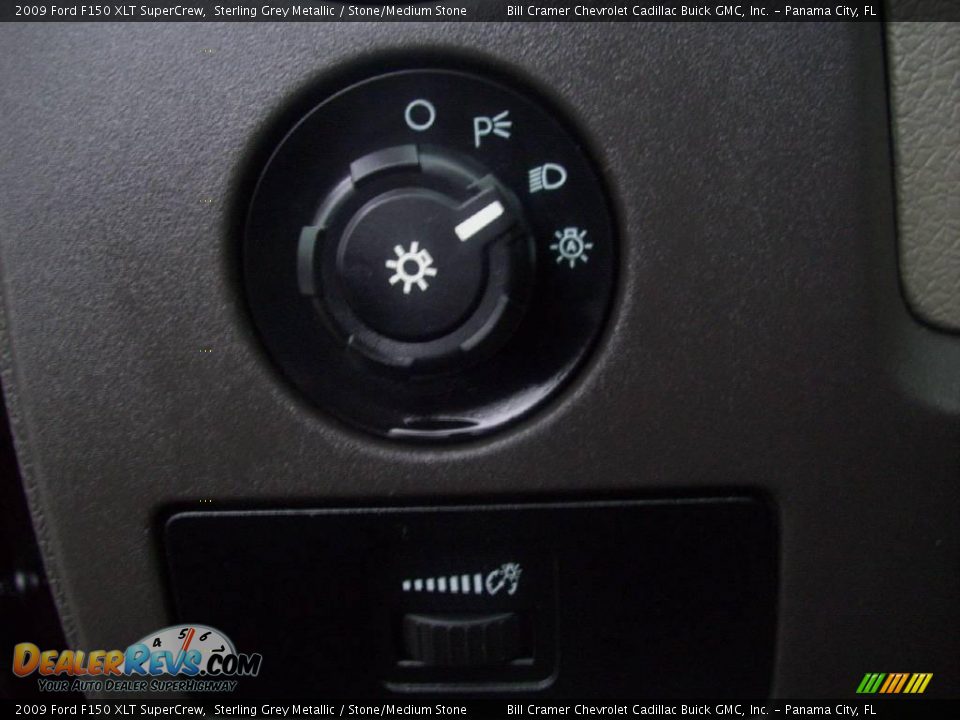 2009 Ford F150 XLT SuperCrew Sterling Grey Metallic / Stone/Medium Stone Photo #10