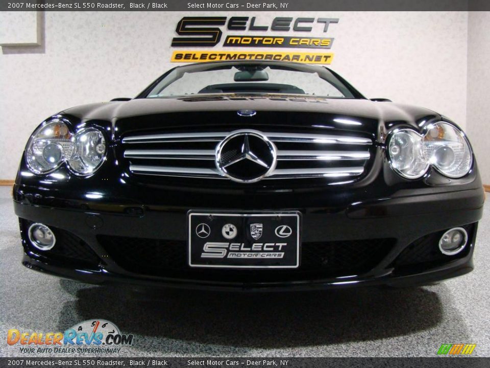 2007 Mercedes-Benz SL 550 Roadster Black / Black Photo #2