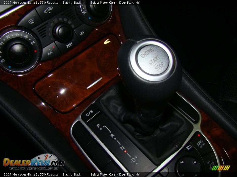 2007 Mercedes-Benz SL 550 Roadster Black / Black Photo #13