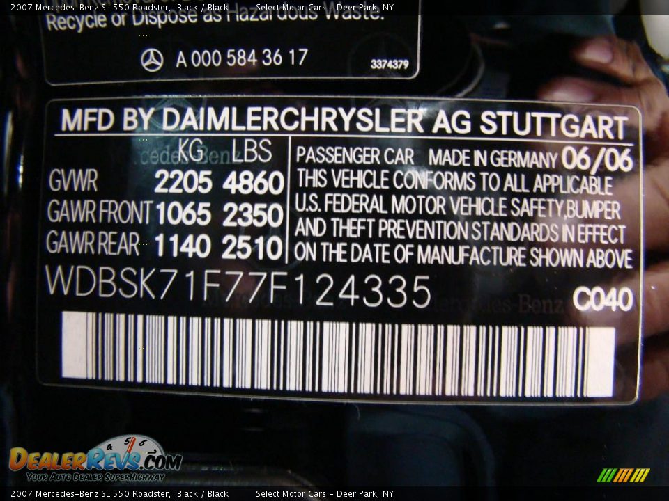 2007 Mercedes-Benz SL 550 Roadster Black / Black Photo #16