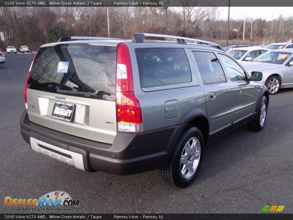 2006 Volvo XC70 AWD Willow Green Metallic / Taupe Photo #5