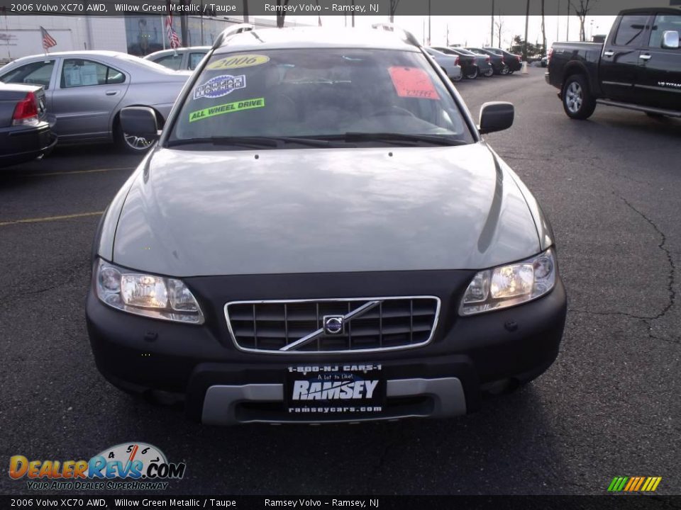 2006 Volvo XC70 AWD Willow Green Metallic / Taupe Photo #8