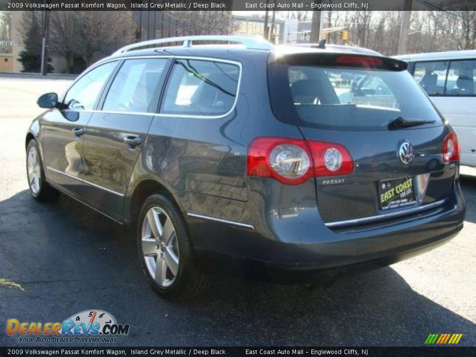 2009 Volkswagen Passat Komfort Wagon Island Grey Metallic / Deep Black Photo #5