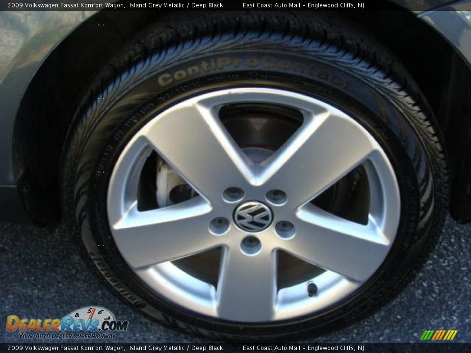 2009 Volkswagen Passat Komfort Wagon Island Grey Metallic / Deep Black Photo #14