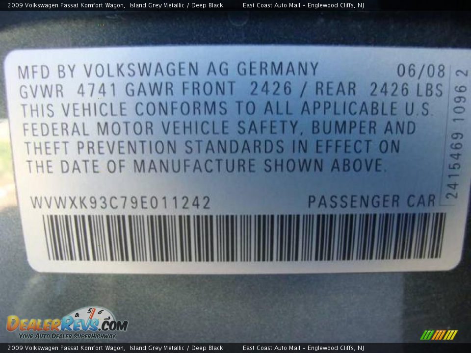 2009 Volkswagen Passat Komfort Wagon Island Grey Metallic / Deep Black Photo #15