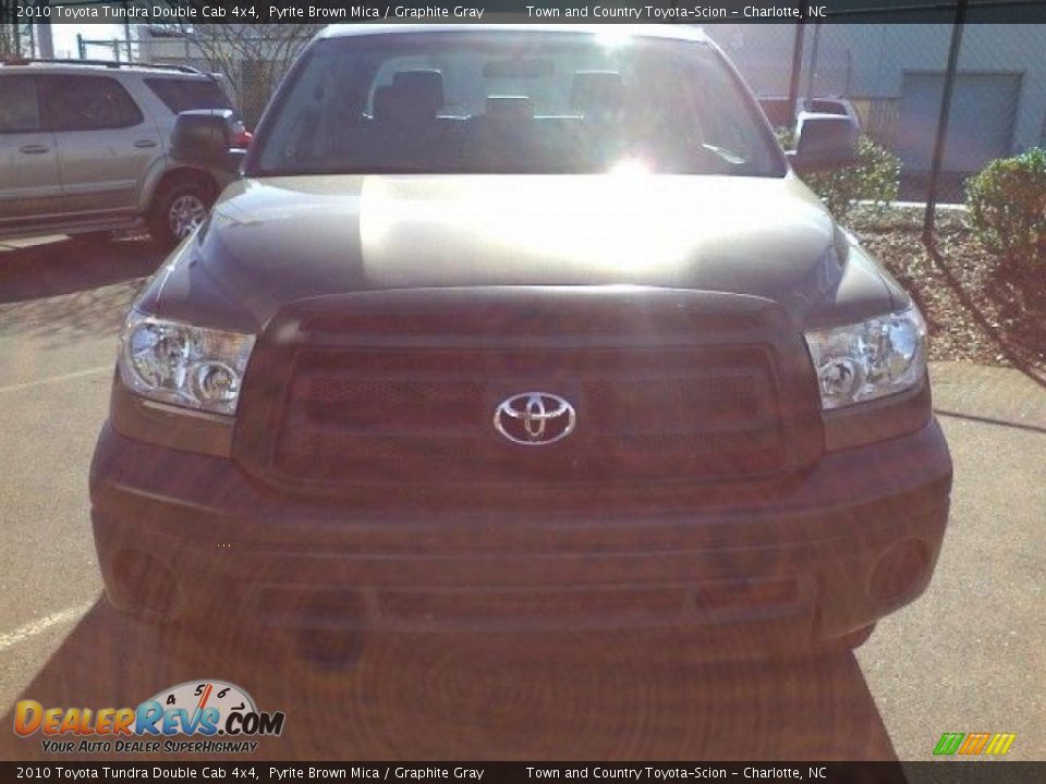 2010 Toyota Tundra Double Cab 4x4 Pyrite Brown Mica / Graphite Gray Photo #2