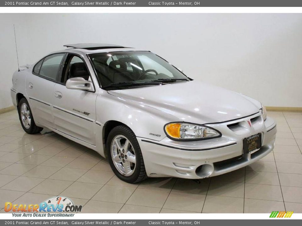 2001 Pontiac Grand Am GT Sedan Galaxy Silver Metallic / Dark Pewter Photo #1
