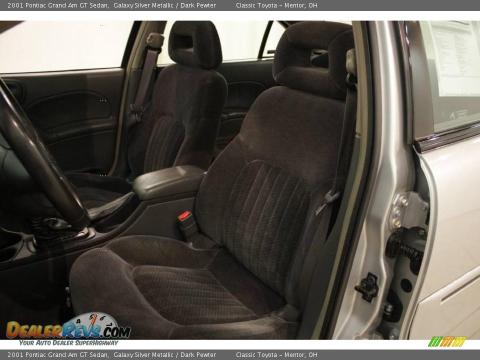 2001 Pontiac Grand Am GT Sedan Galaxy Silver Metallic / Dark Pewter Photo #10