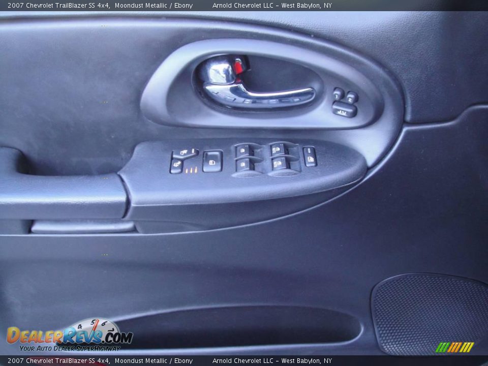 2007 Chevrolet TrailBlazer SS 4x4 Moondust Metallic / Ebony Photo #8