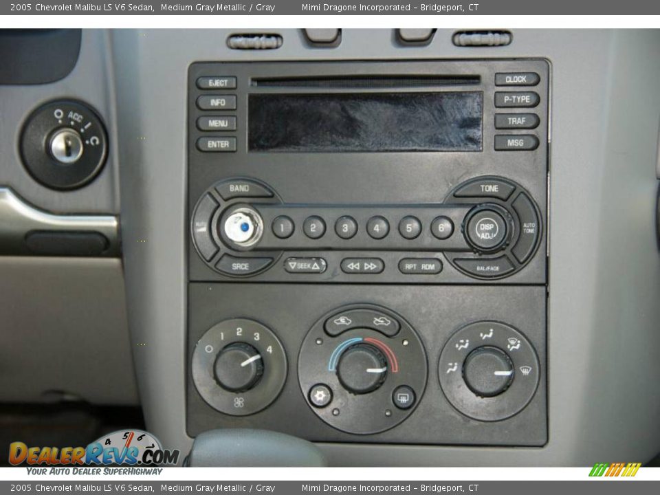 2005 Chevrolet Malibu LS V6 Sedan Medium Gray Metallic / Gray Photo #16