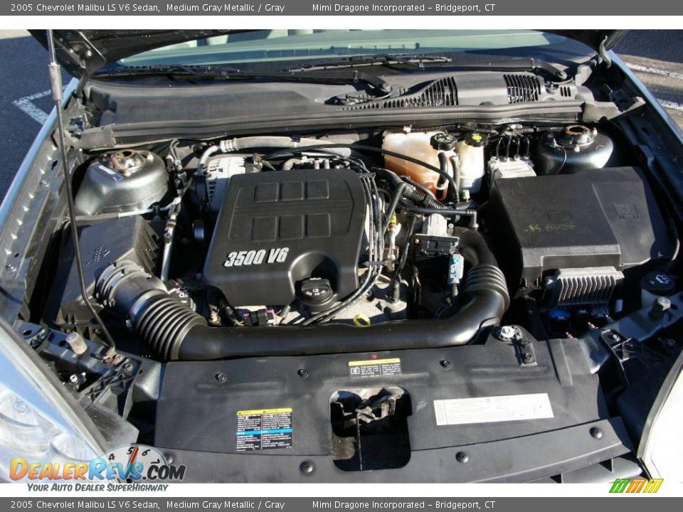 2005 Chevrolet Malibu LS V6 Sedan Medium Gray Metallic / Gray Photo #19